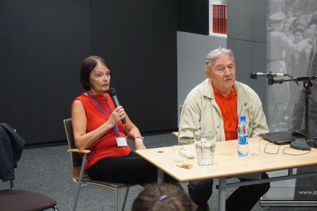 Bogdan Bartnikowski, survivor of Auschwitz, with Dr. Bozena Karwowska at Witnessing Auschwitz in 2018