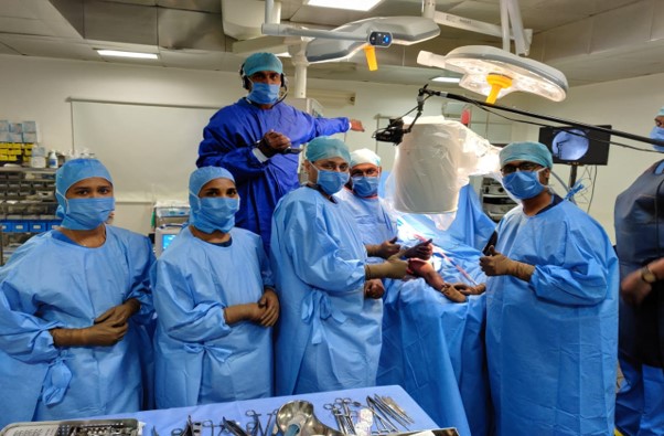 Dr. Kishore Mulpuri performs surgical work during recent travel to India. Dr. Mulpuri visits India regularly to meet with collaborators and participate in surgical and clinical knowledge exchange (photo: BC Children’s Hospital)