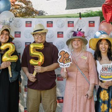 St. John's College 25th Anniversary Organizing Committee (left to right: Henry Yu, Demet Kirmizibayrak, Edgar Liao, Stacy Barber, Joanna Yang, Jenny Lu) St. John's College 25th Anniversary Organizing Committee (left to right: Henry Yu, Demet Kirmizibayrak, Edgar Liao, Stacy Barber, Joanna Yang, Jenny Lu)